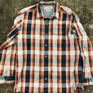 Lightly worn size Medium Tommy Bahama dress shirt